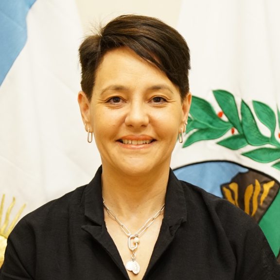 Zanglá Urteaga María José